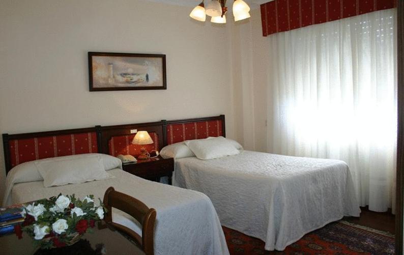 Hotel O Pino Room photo